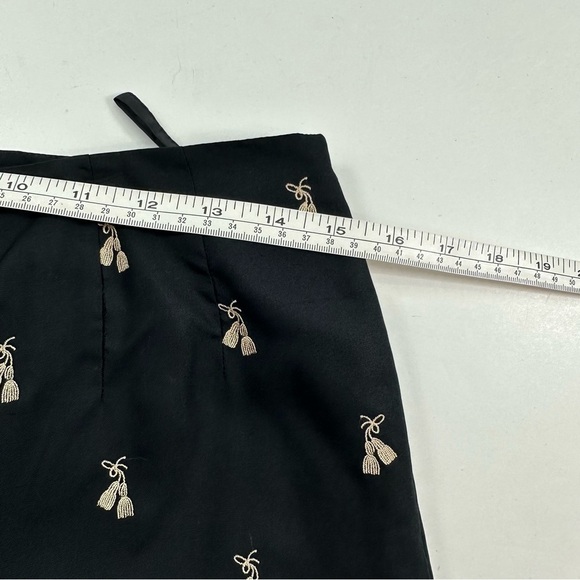 Talbots Pure Silk Embroidered Ankle Cropped Pants Womens 10P Black Lined - Picture 7 of 9